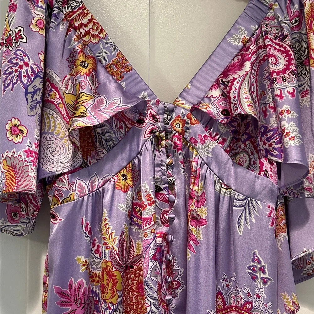 ASOS Lilac Satin V-Neck Flutter Sleeve Floral/Paisley Print Maxi Dress. Size 4